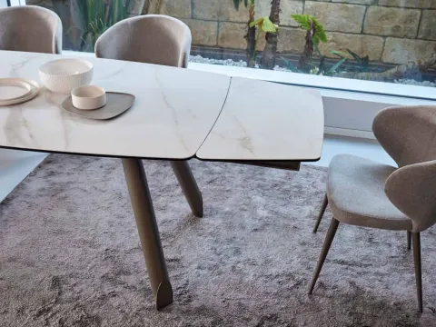 Vai alla foto 3