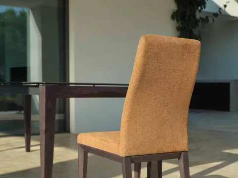Vai alla foto 1