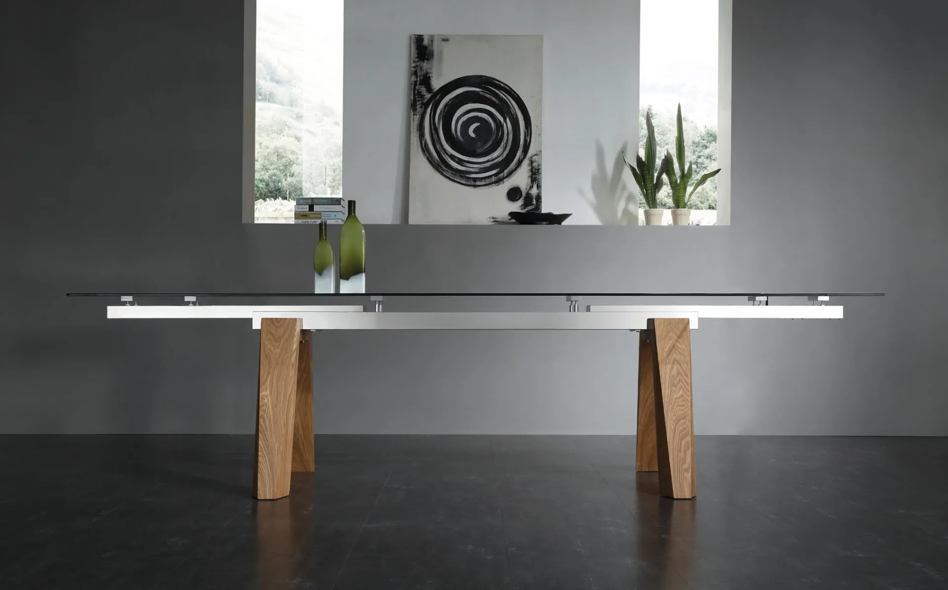 Tavolo allungabile Urban Style Imba con piano in vetro e gambe in legno incrociate