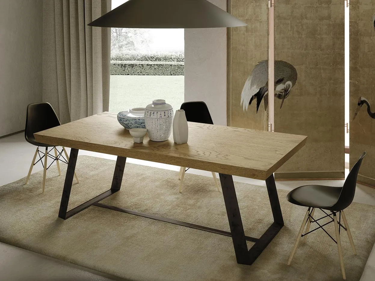 Tavolo rettangolare Joy MobilGam in legno con gambe nere a trapezio
