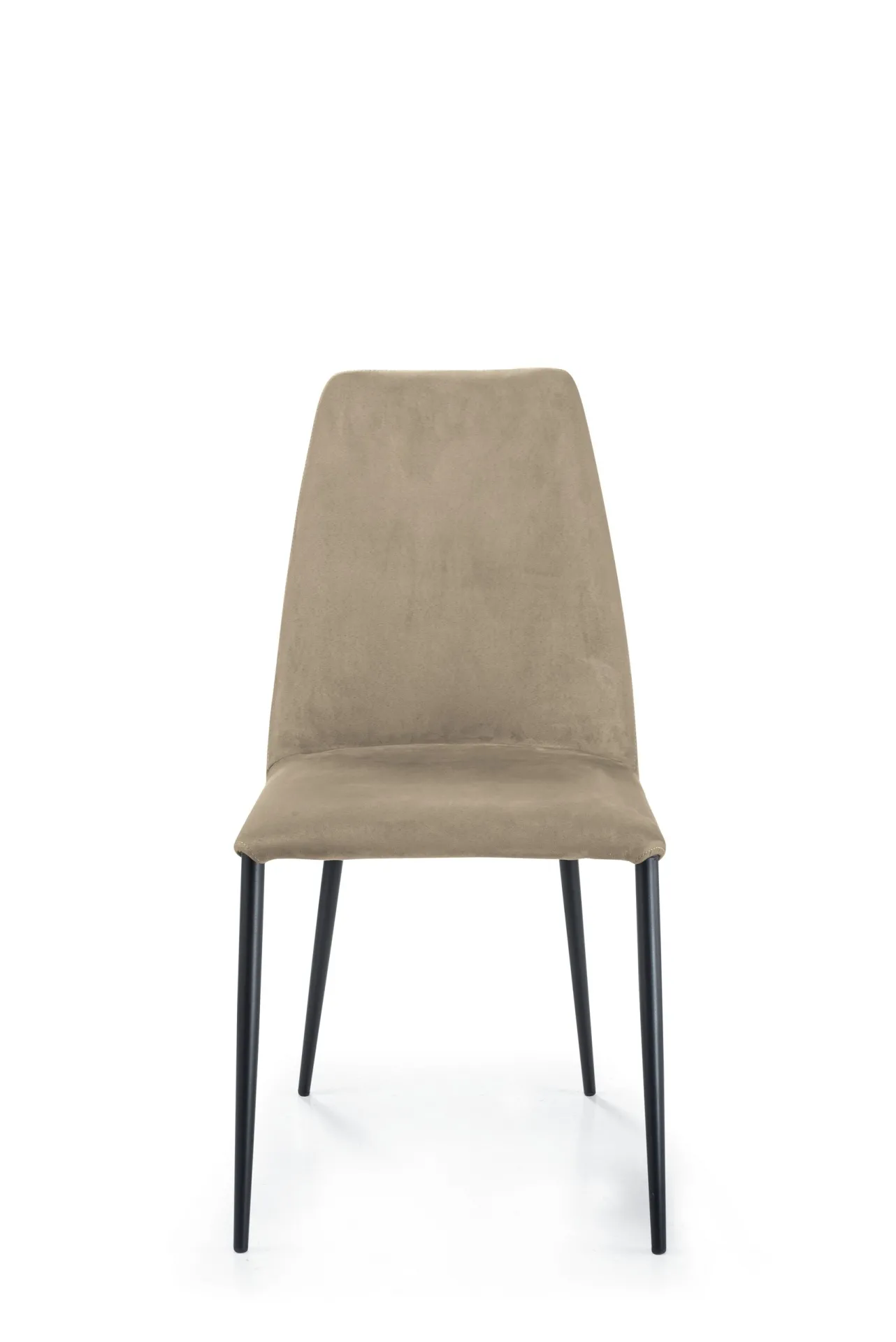 Sedia Dafne Scavolini beige vista di fronte, con lo schienale che si restringe in alto