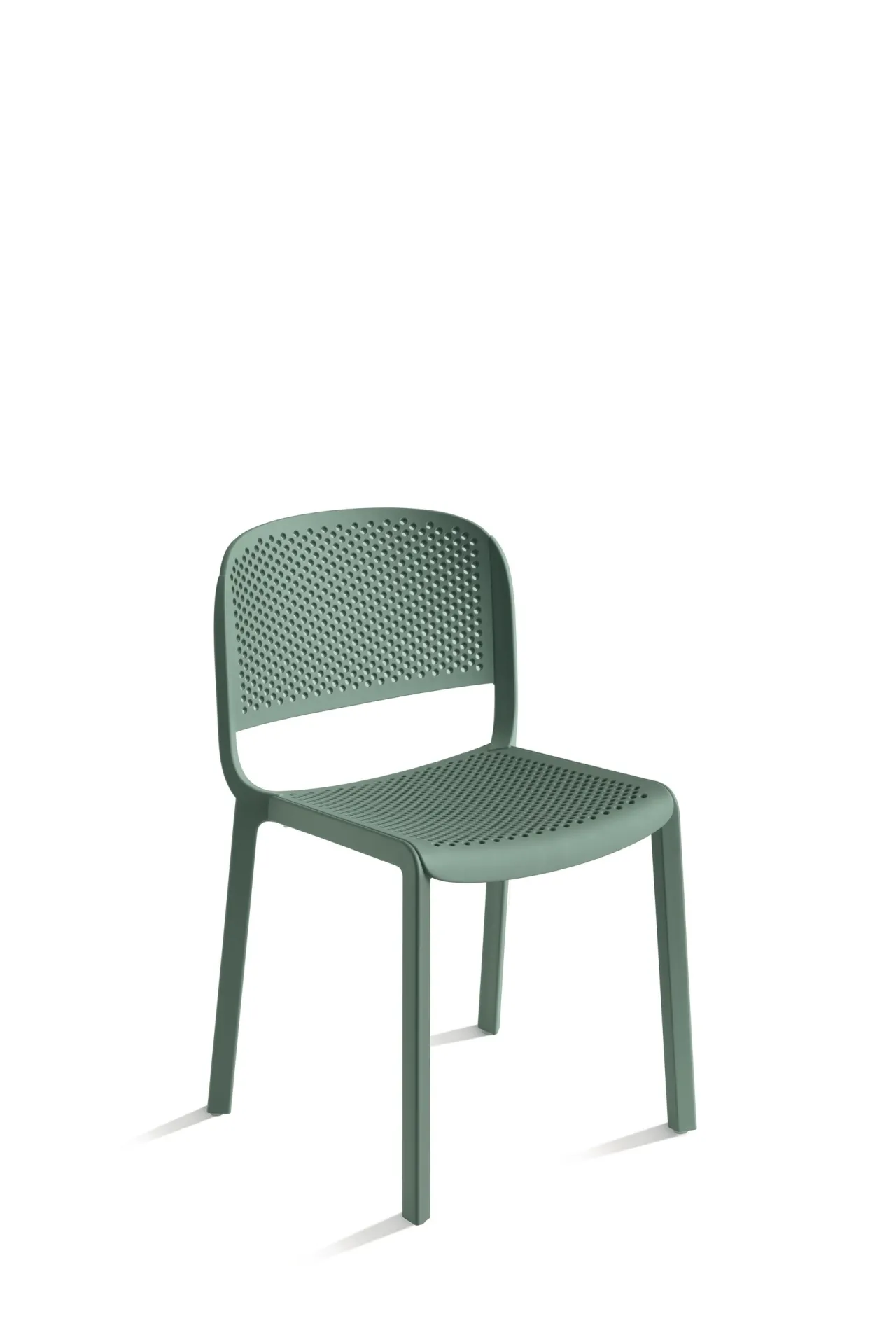 Sedia Dome 261 Scavolini verde salvia con schienale traforato su fondo bianco
