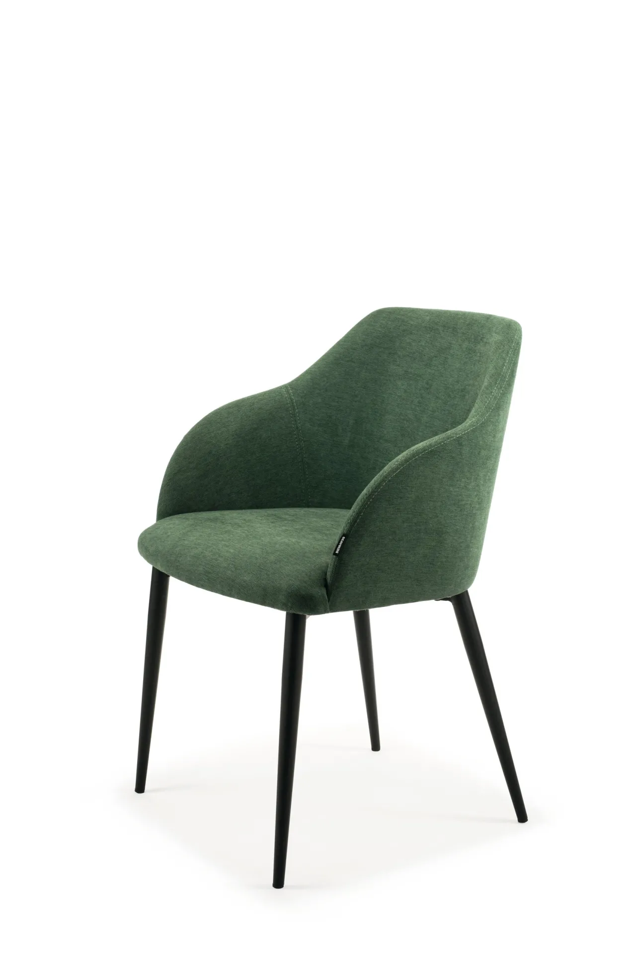 Sedia Era Scavolini verde bosco vista di tre quarti su fondo bianco
