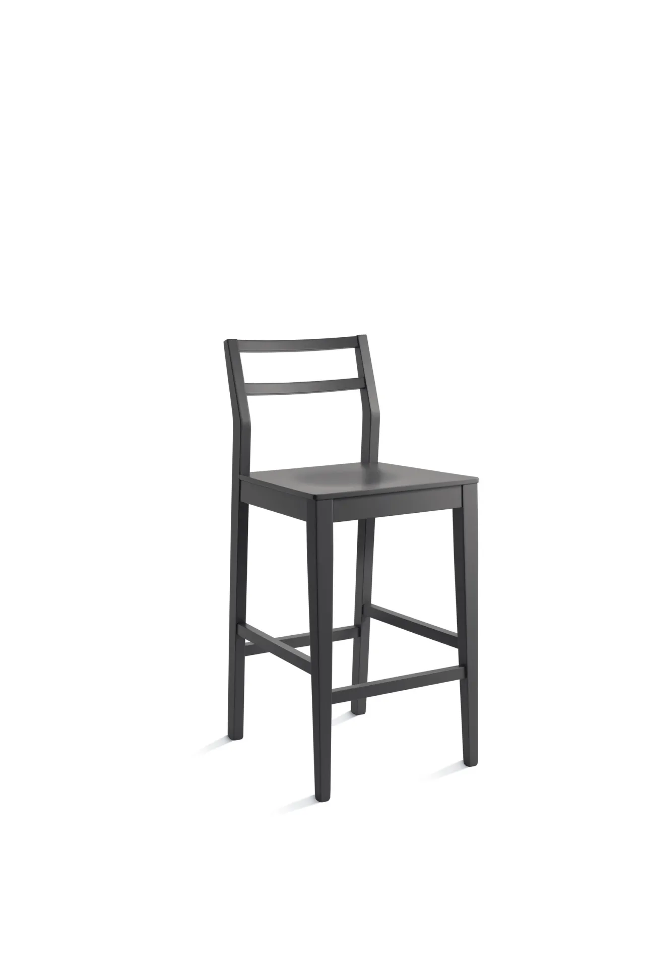Sgabello Flair Scavolini nero con schienale a stecche su fondo bianco