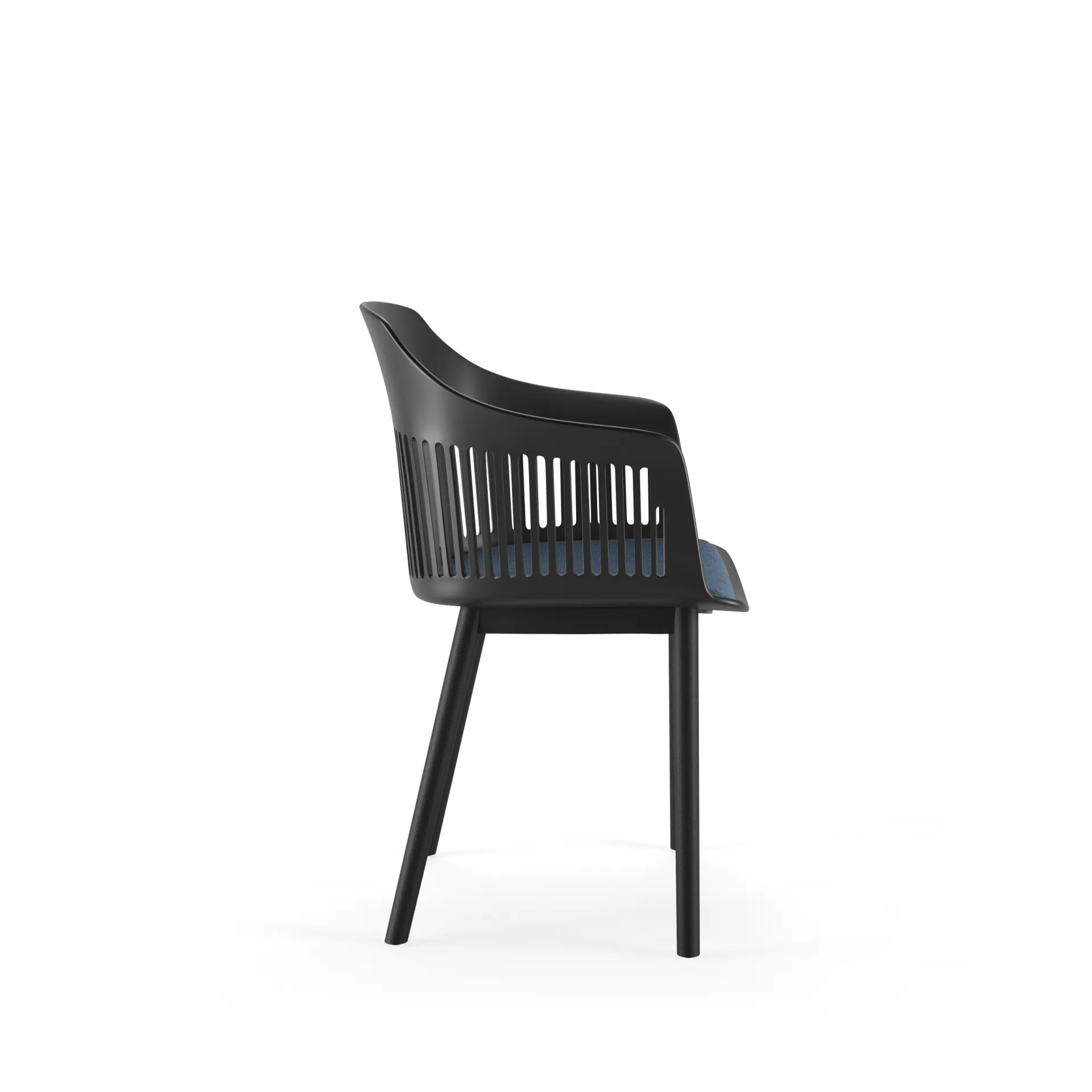 Sedia Laila con braccioli Scavolini vista di lato