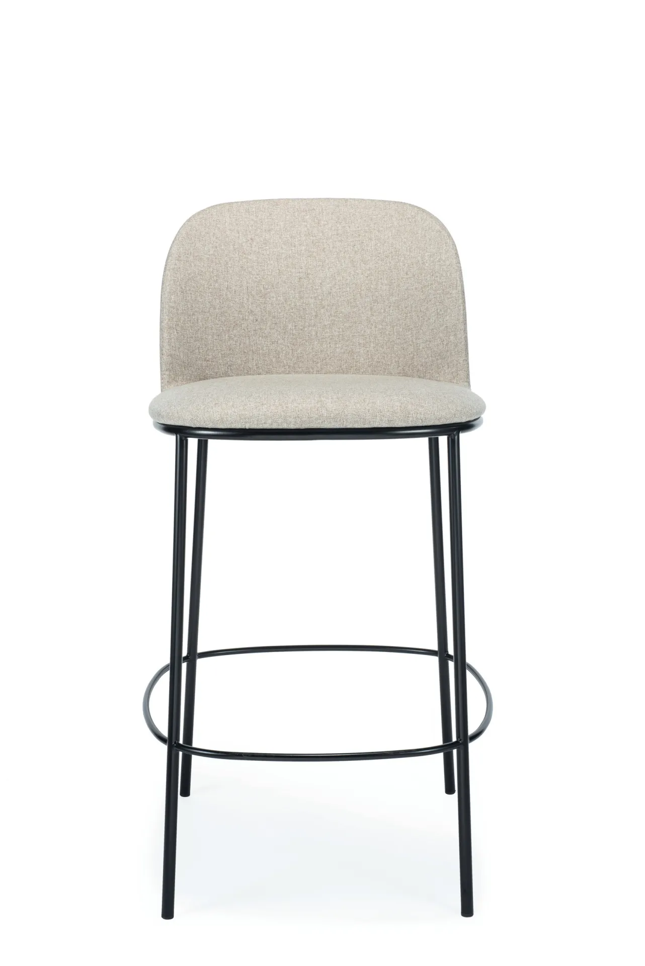 Sgabello Novel Scavolini beige visto di fronte con anello poggiapiedi