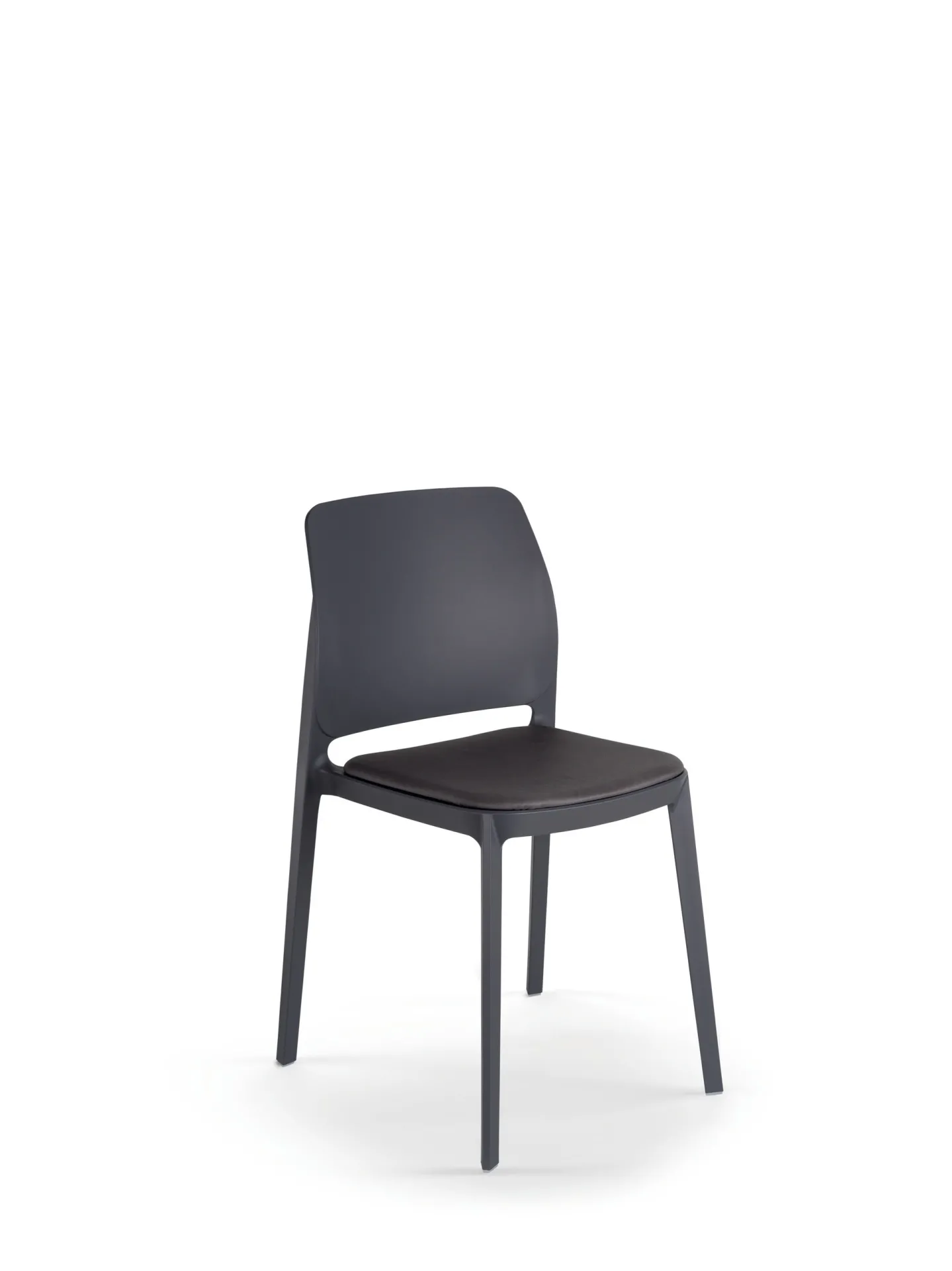 Sedia T!pa Scavolini antracite con fondino scuro su fondo bianco