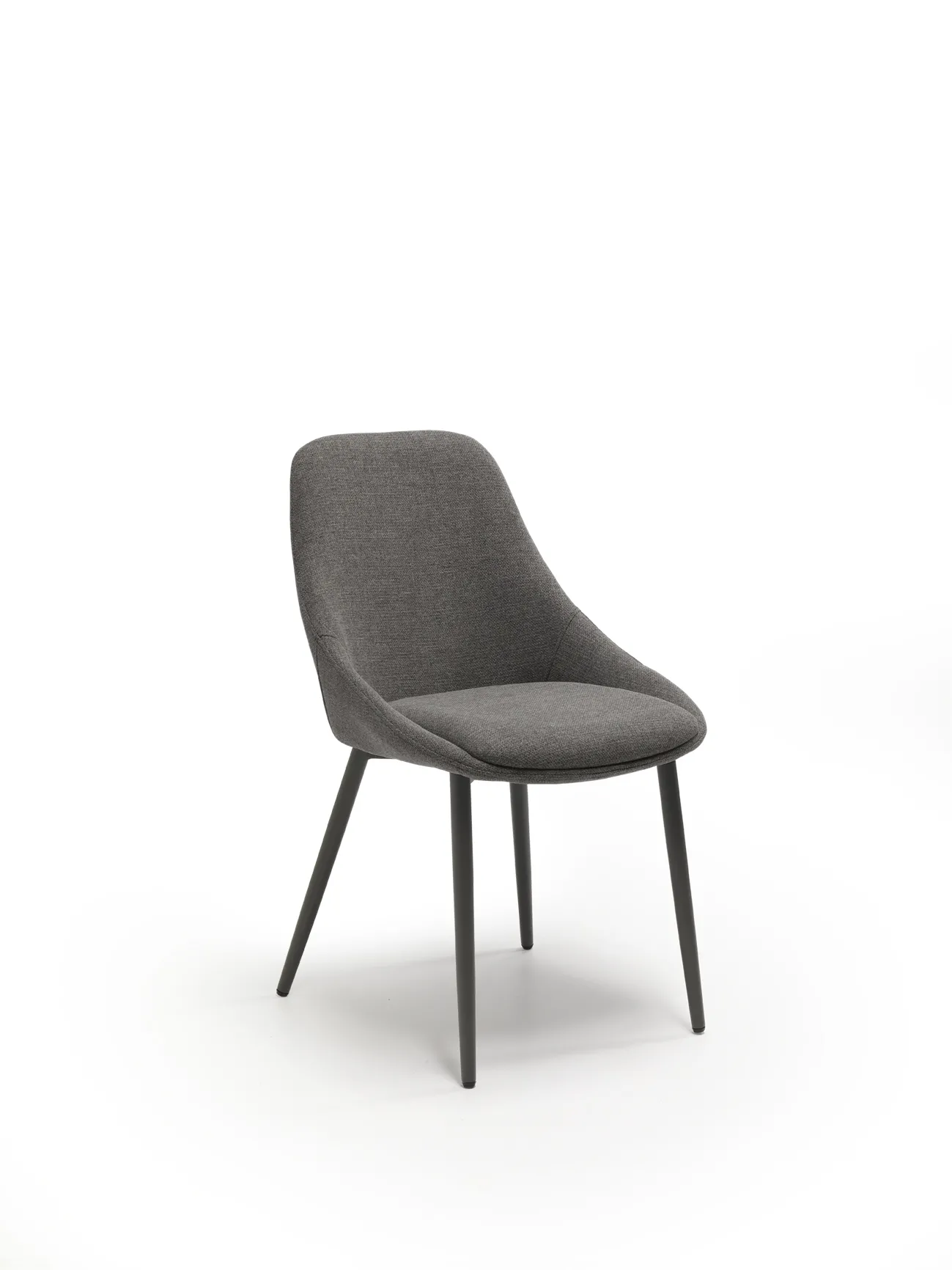 Sedia Kira Stones grigio scuro con gambe antracite su fondo bianco