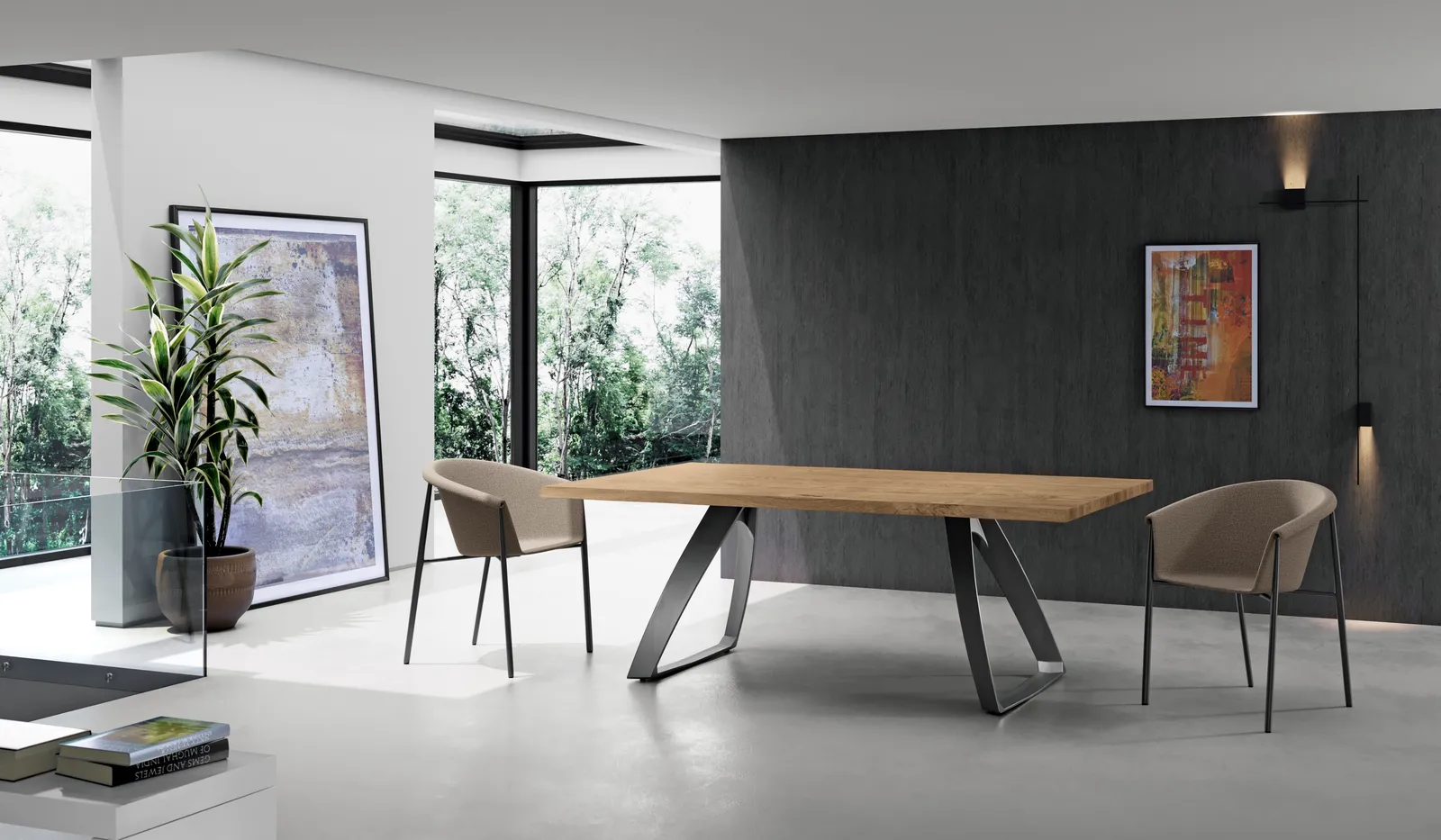 Tavolo Bridge Stones in rovere con sedie chiare in una sala da pranzo con parete scura
