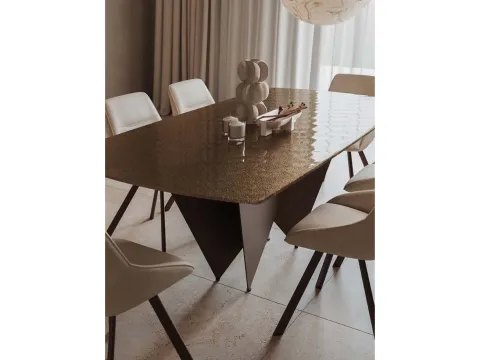 Vai alla foto 2