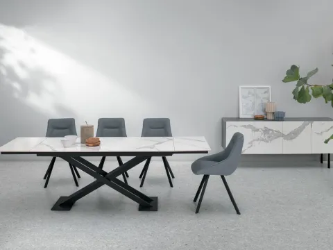 Vai alla foto 1