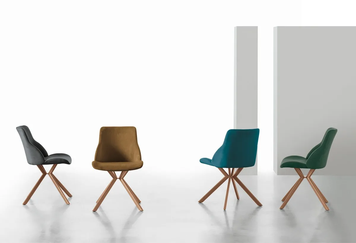 Sedie Brasilia New Target Point con base a raggiera color rame in quattro colori
