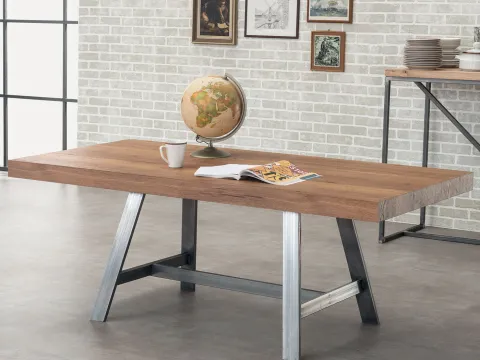 Vai alla foto 2