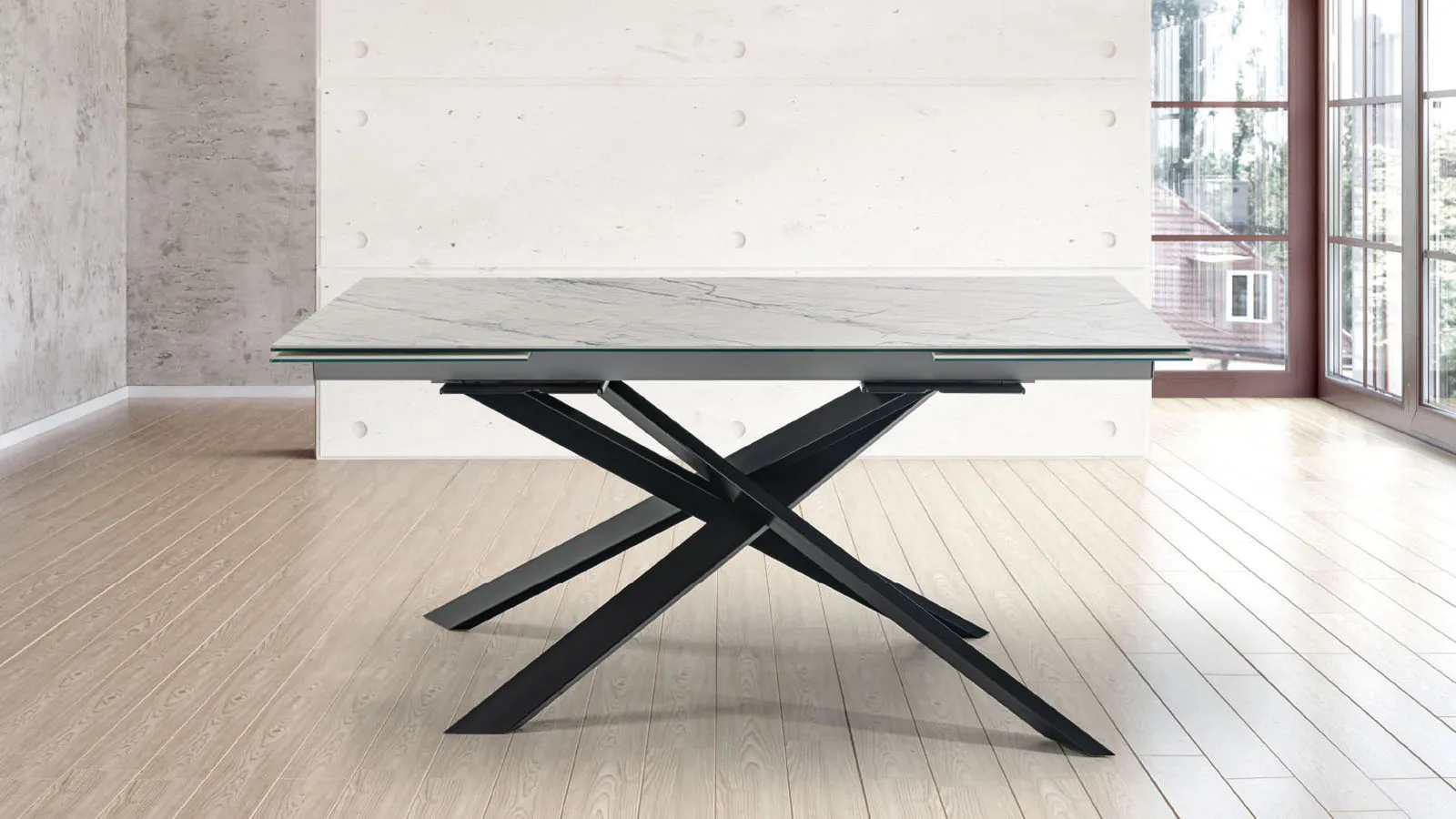 Tavolo Vienna Tecnolegno con piano in vetro grigio in un ambiente luminoso