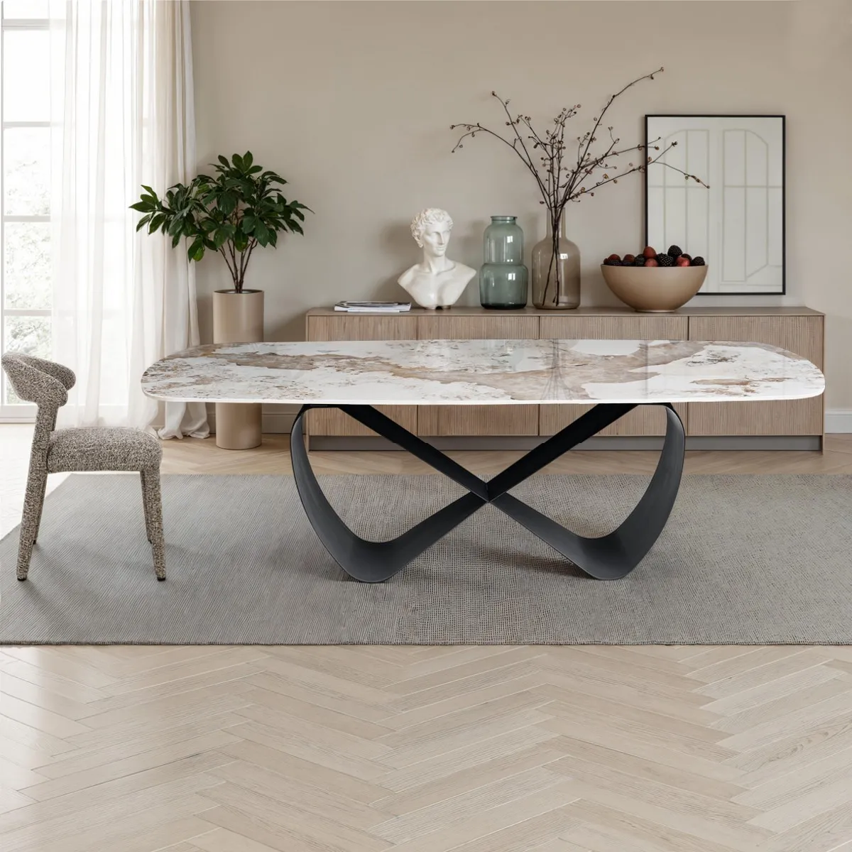 Tavolo Infinity Onice Marble Tomasucci in sala da pranzo