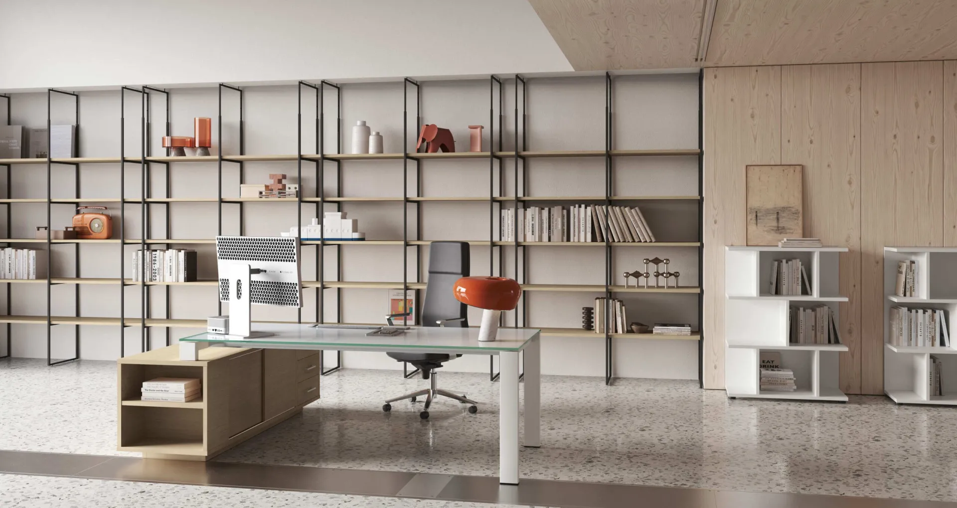 Composizione Hub Compir con libreria in metallo, scrivania con piano in vetro e mobile basso