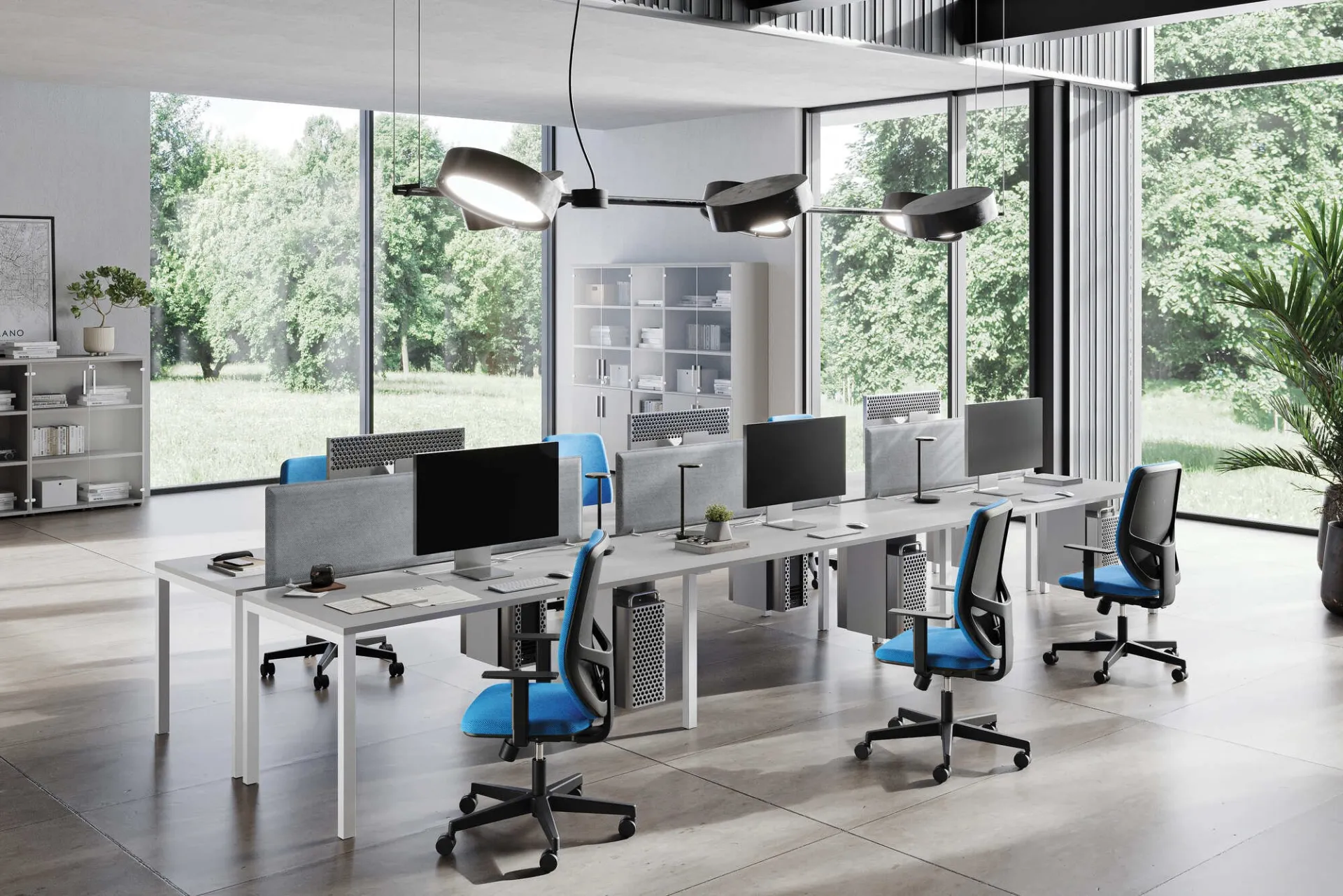 Open space Klever Compir con bench di scrivanie e paretine divisorie grigie