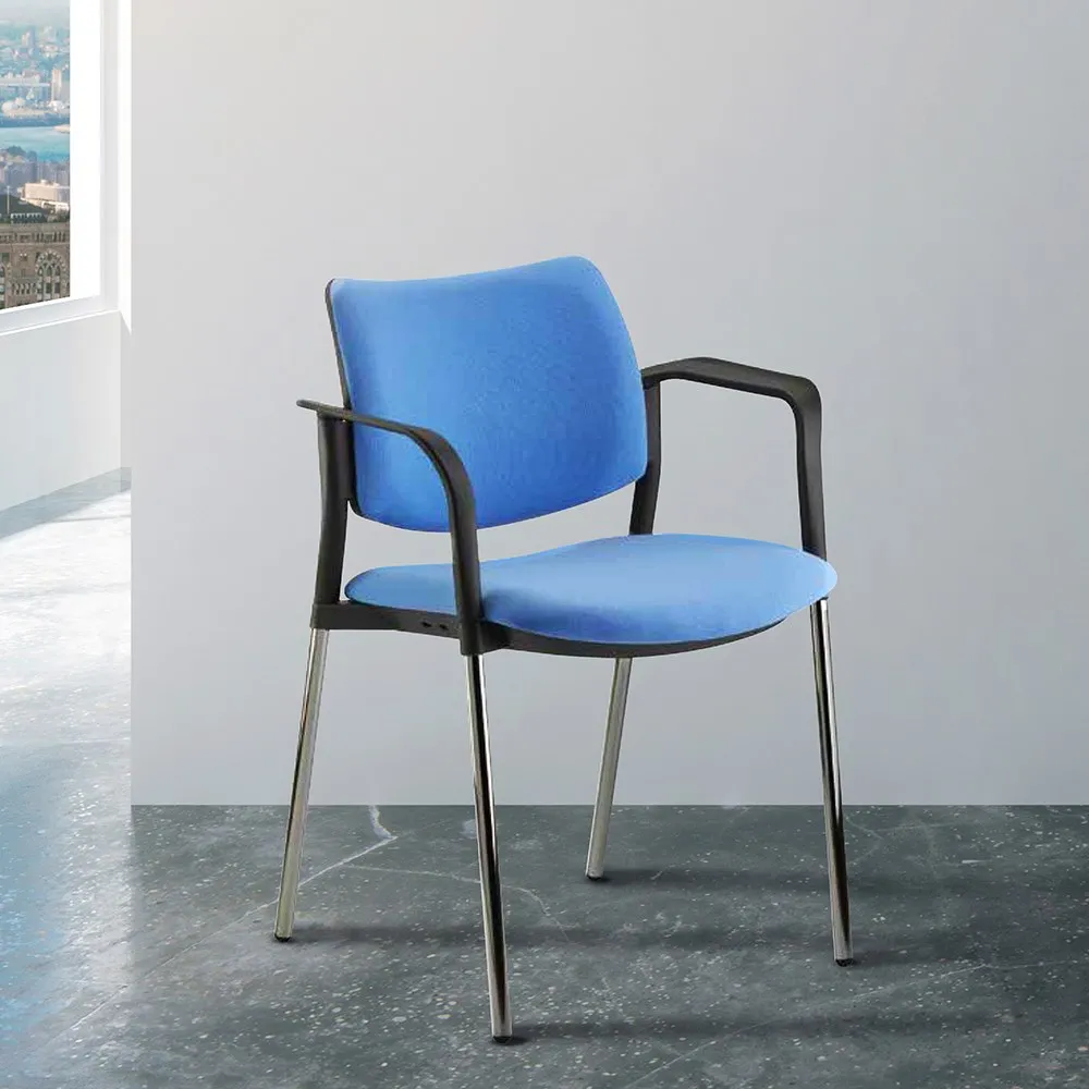 Sedia da conferenza Yoko Compir tappezzata in blu con braccioli