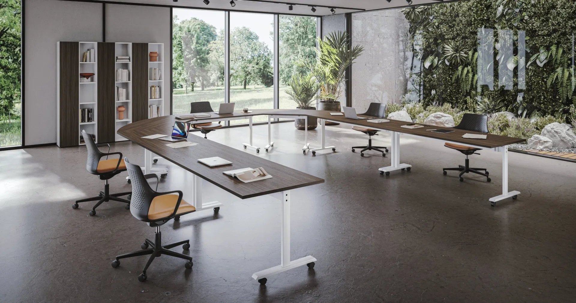 Sala formazione con tavoli ribaltabili Move Compir accostati in fila