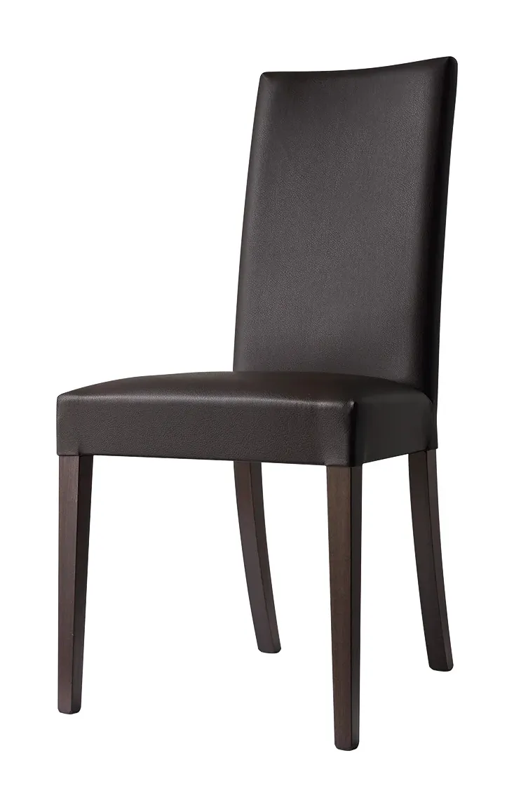 Sedia Copenhagen Connubia in similpelle testa di moro con gambe in legno scuro su fondo bianco
