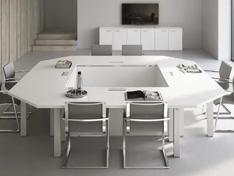 Vai alla foto 1