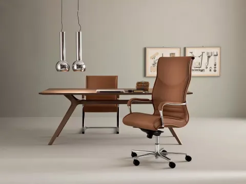 Vai alla foto 1