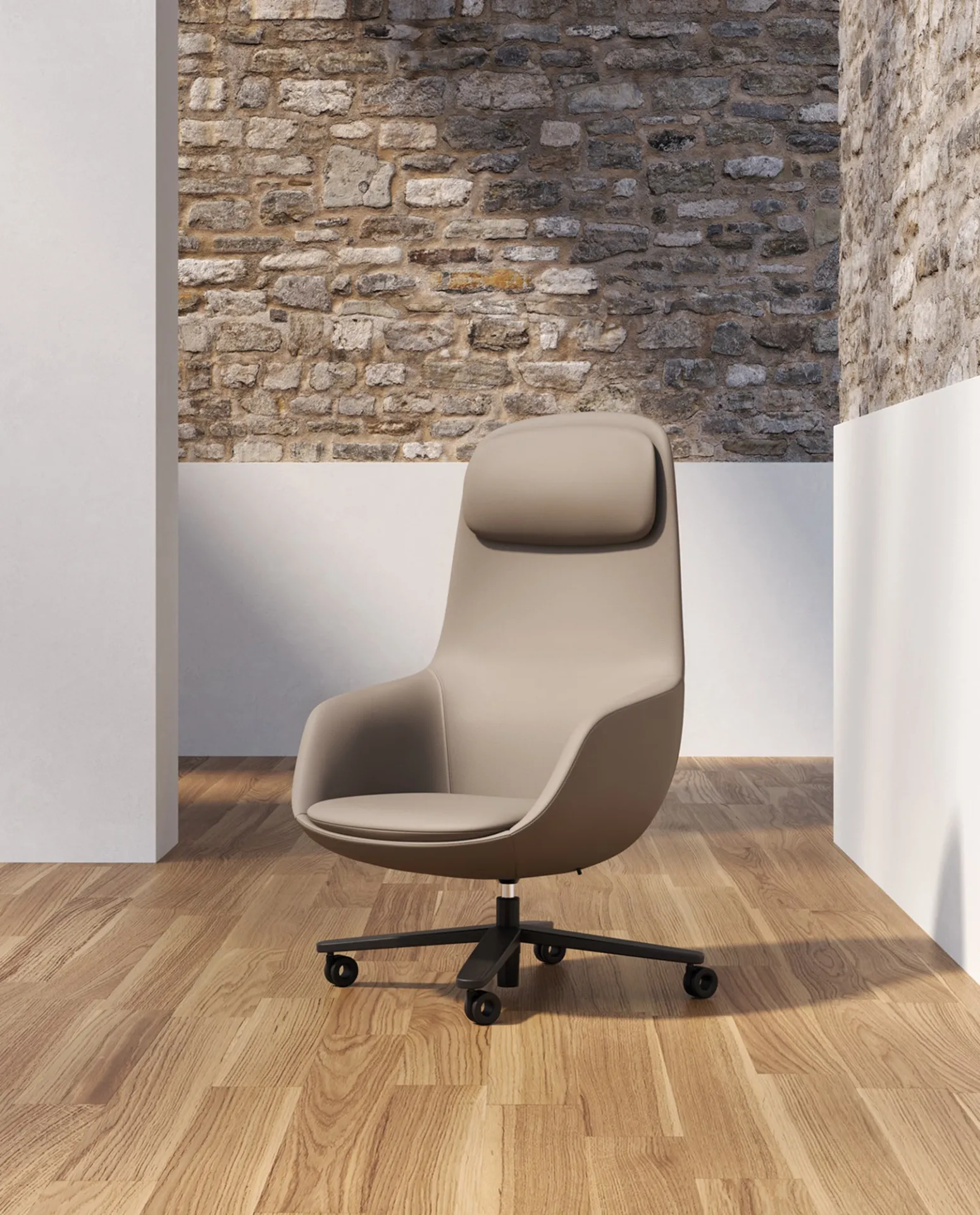 Poltrona Radar Executive Frezza tortora a schienale alto su parquet