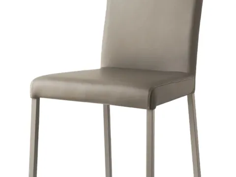 Vai alla foto 2