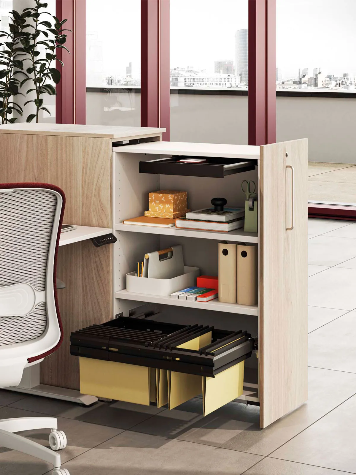 Cassettiera Orgatower Frezza aperta a carrello con ripiani e cartelle