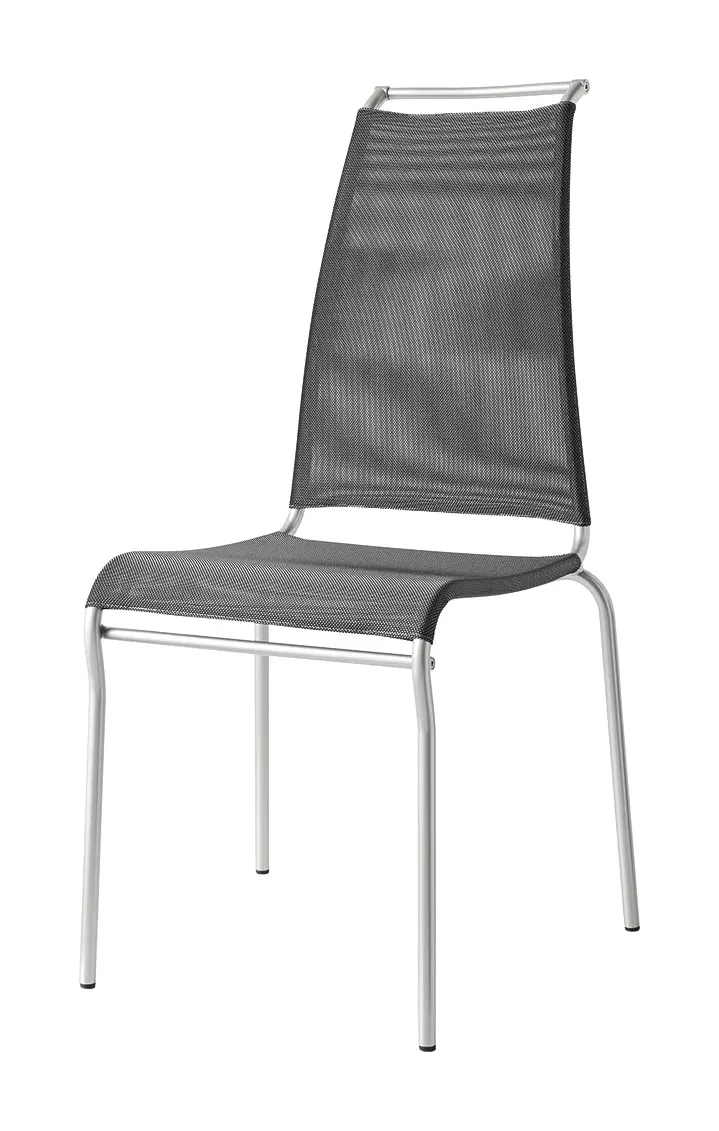 Sedia Air High Connubia con rete grigio scuro e telaio satinato su fondo bianco
