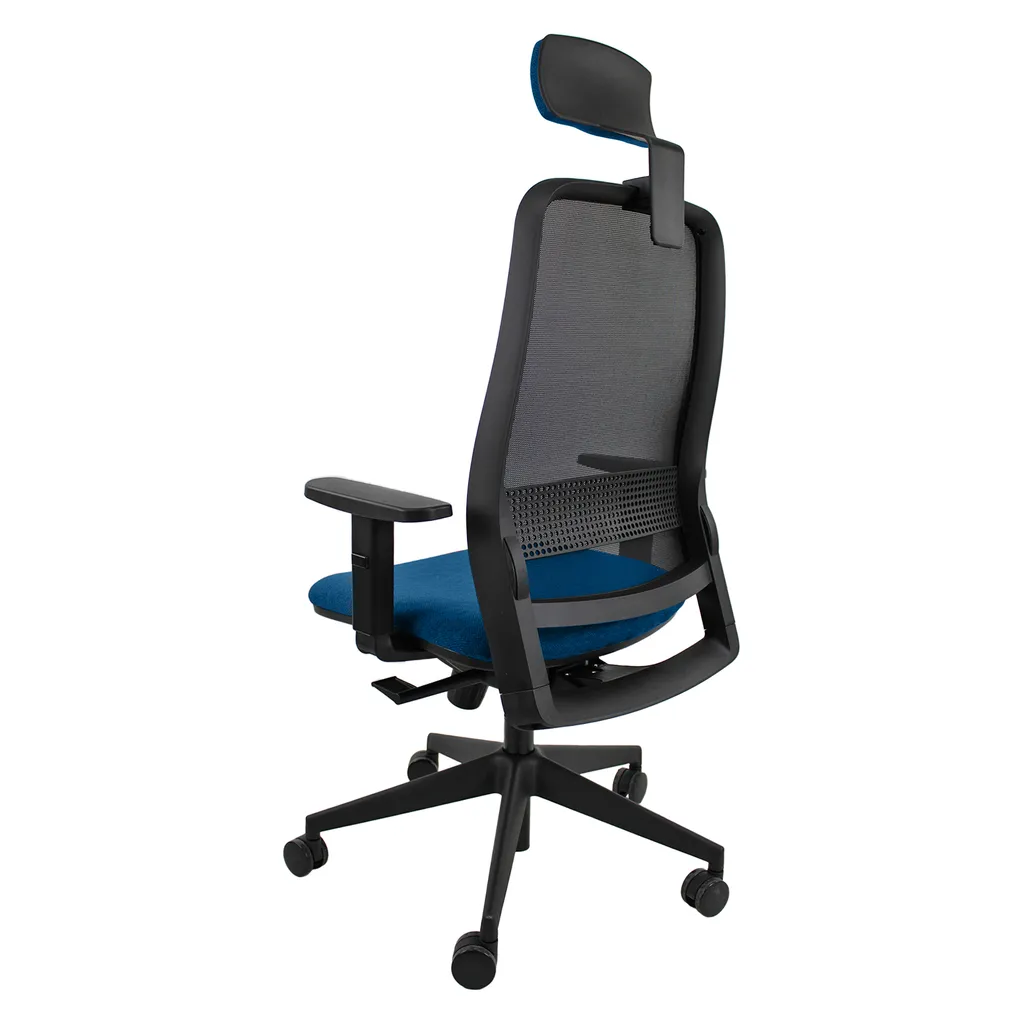 Sedia ergonomica Titan Unisit con poggiatesta e seduta blu, vista di tre quarti