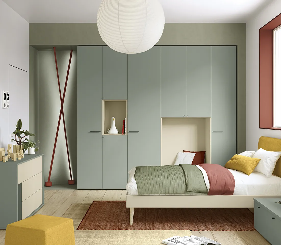 Cameretta Golf Kid's Space Colombini con armadio salvia a ponte e nicchia sopra il letto