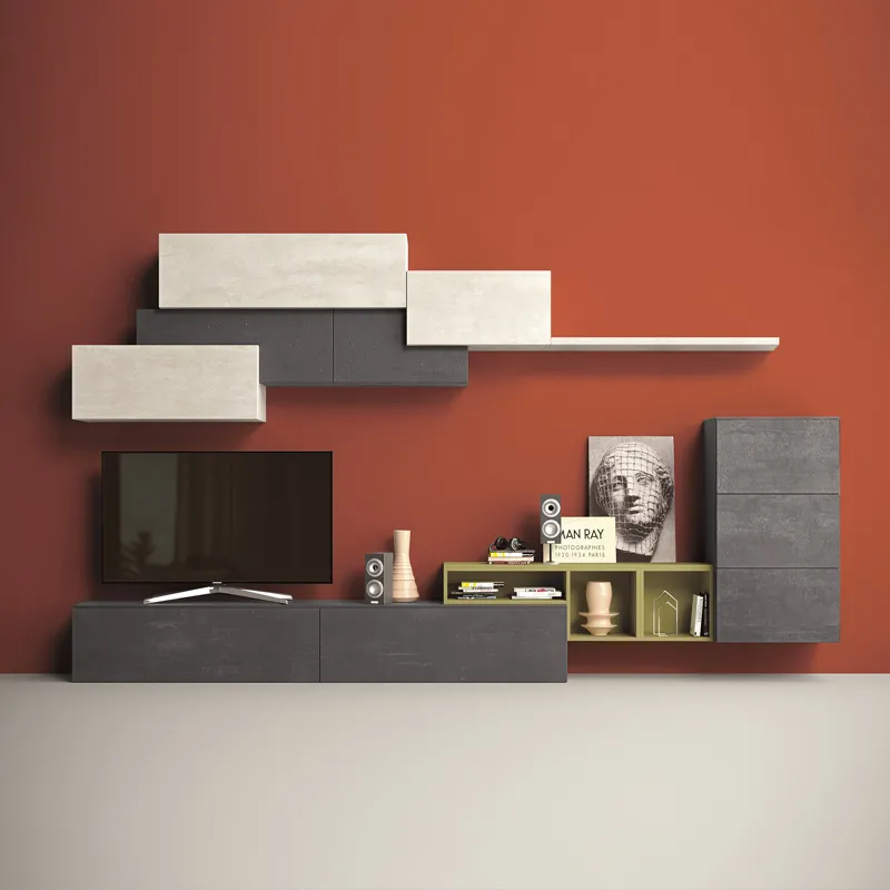 Soggiorno Smart 2B Italia con pensili chiari su parete color mattone