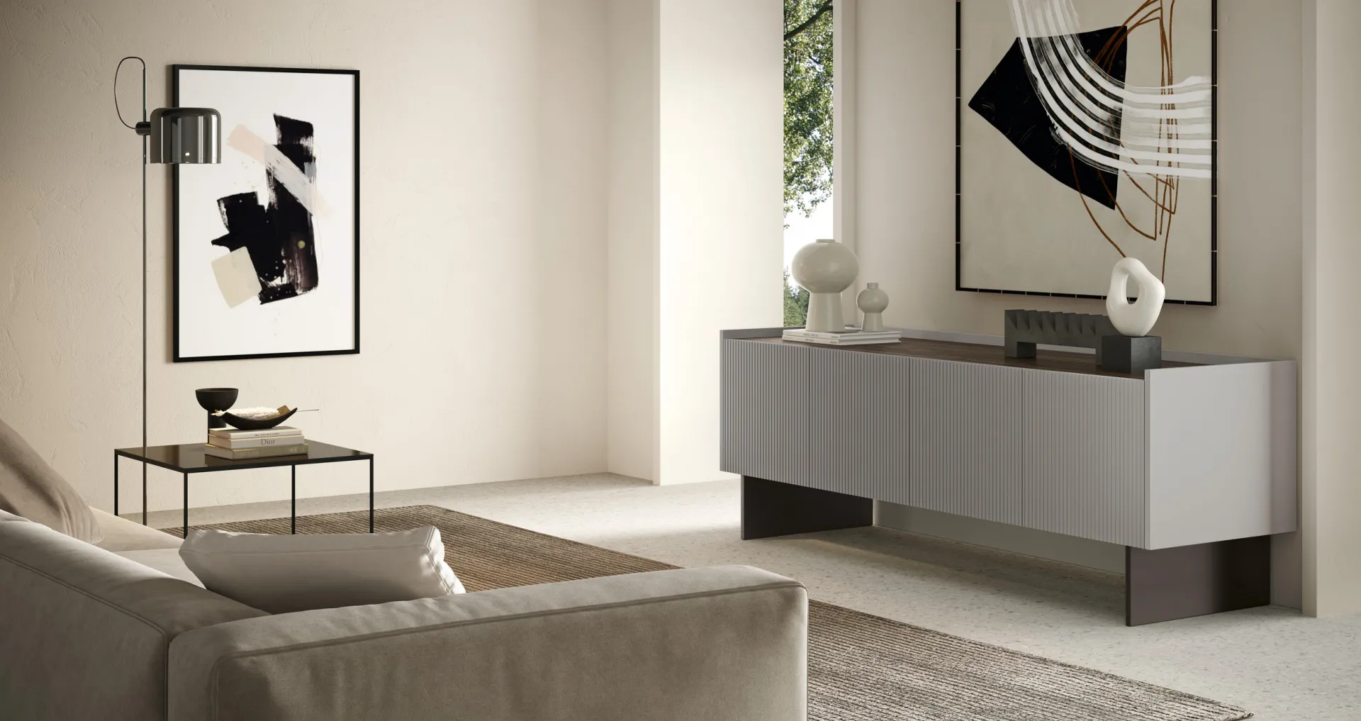 Madia Linear 11 Adriatica grigio fumo rigata in un soggiorno con quadri