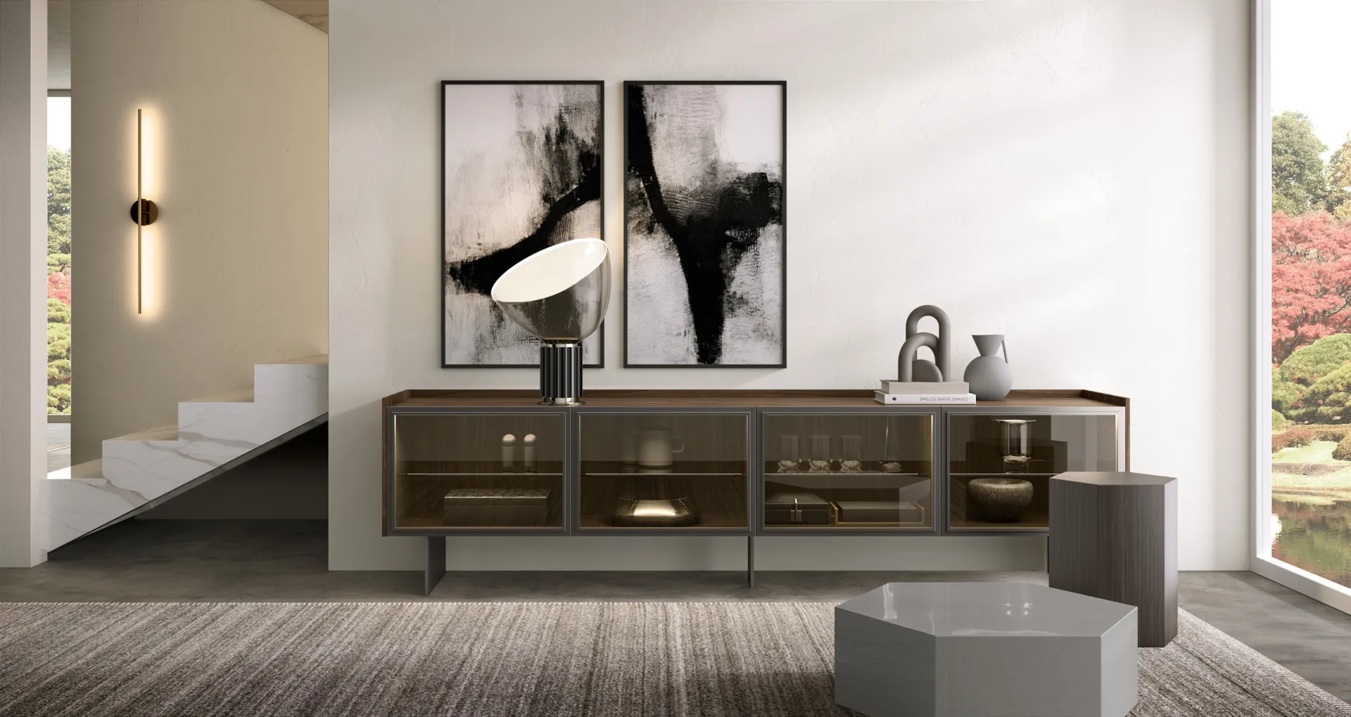Madia Linear 16 Adriatica in noce brown con ante in vetro fumè in un living