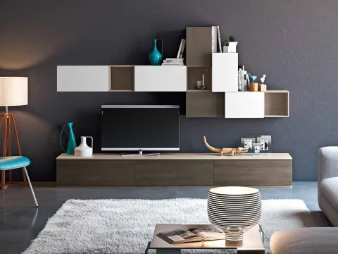 Vai alla foto 1