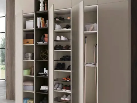 Vai alla foto 2
