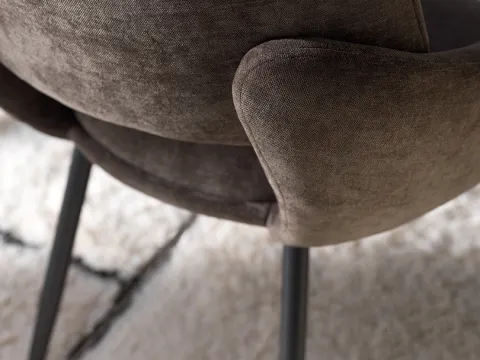 Vai alla foto 3