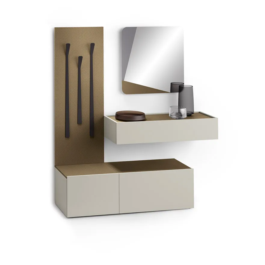 Mobile ingresso 11 Corso 11 con pannello bronzo a L, ganci, specchio e base a due ante