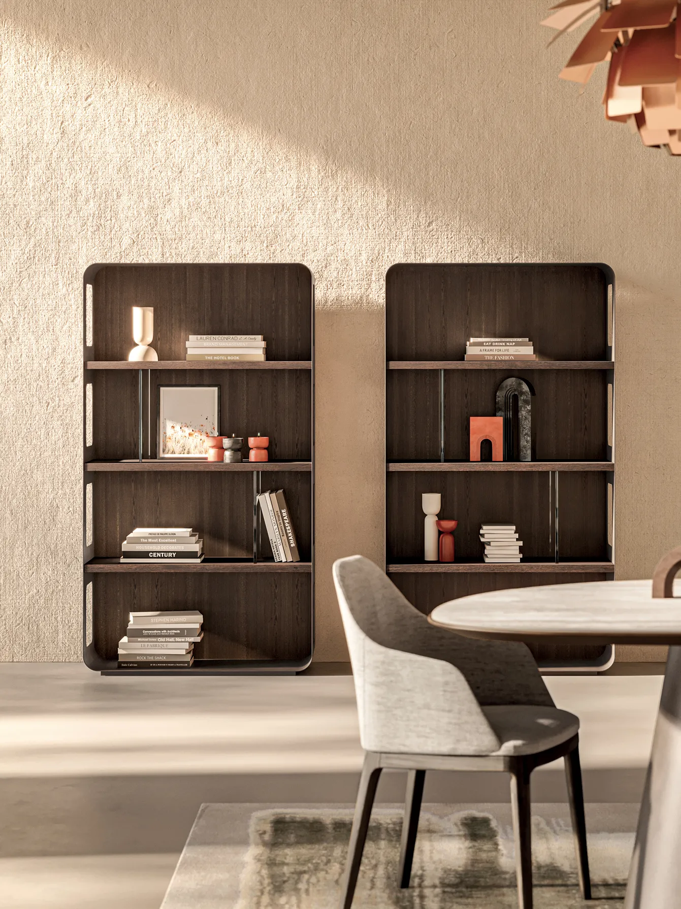 Librerie Academy Devina Nais con ripiani in rovere e schienale chiaro