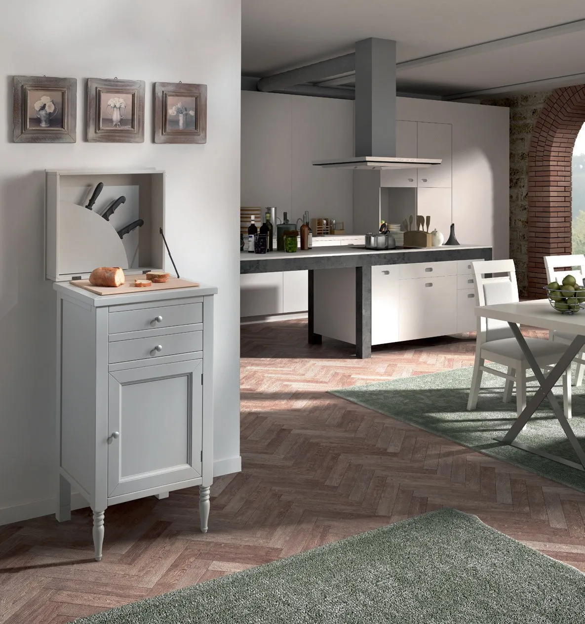 Tagliere Country Imba laccato chiaro con piano chiuso in una cucina rustica