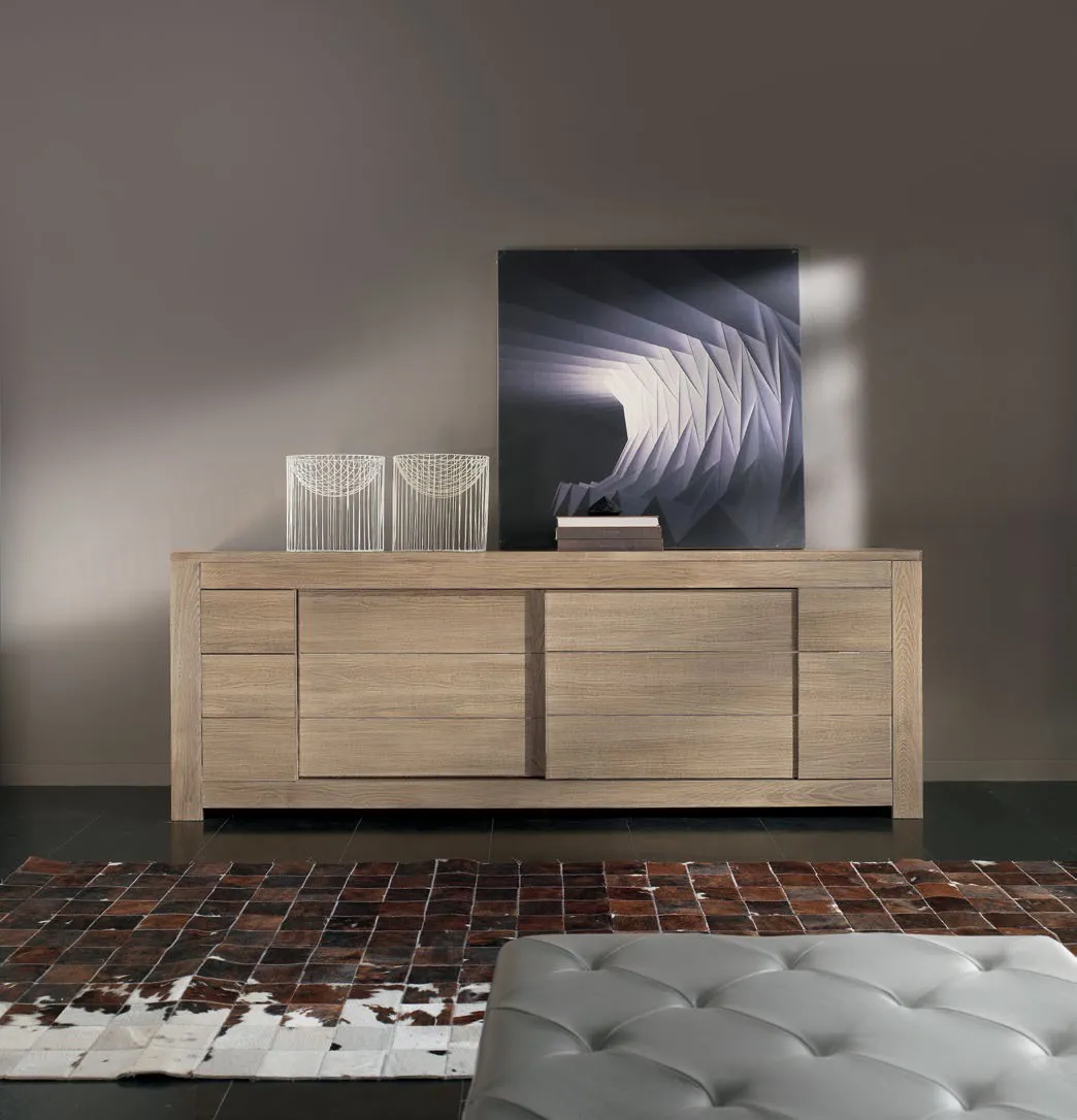 Credenzone Imba Icon 2.0 in legno chiaro a porte scorrevoli sotto un quadro