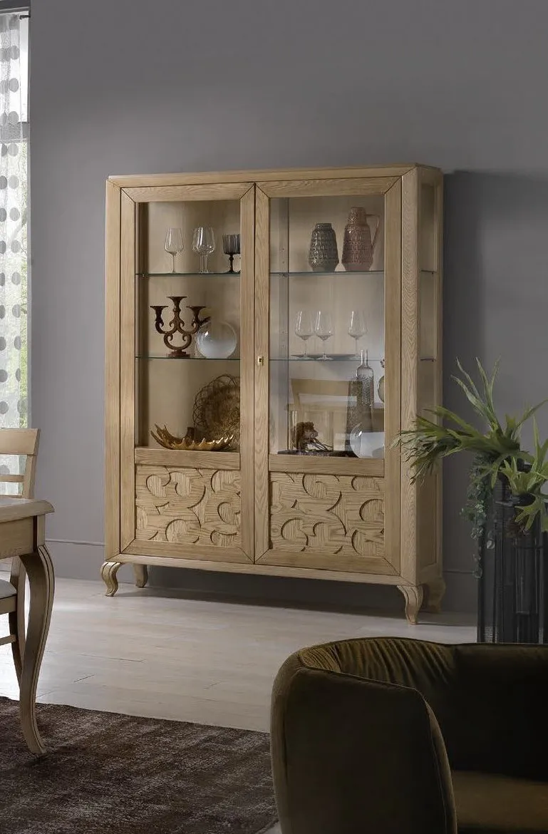 Argentiera Trend Style Imba in legno chiaro a due ante con decoro, ritaglio della scena della sala