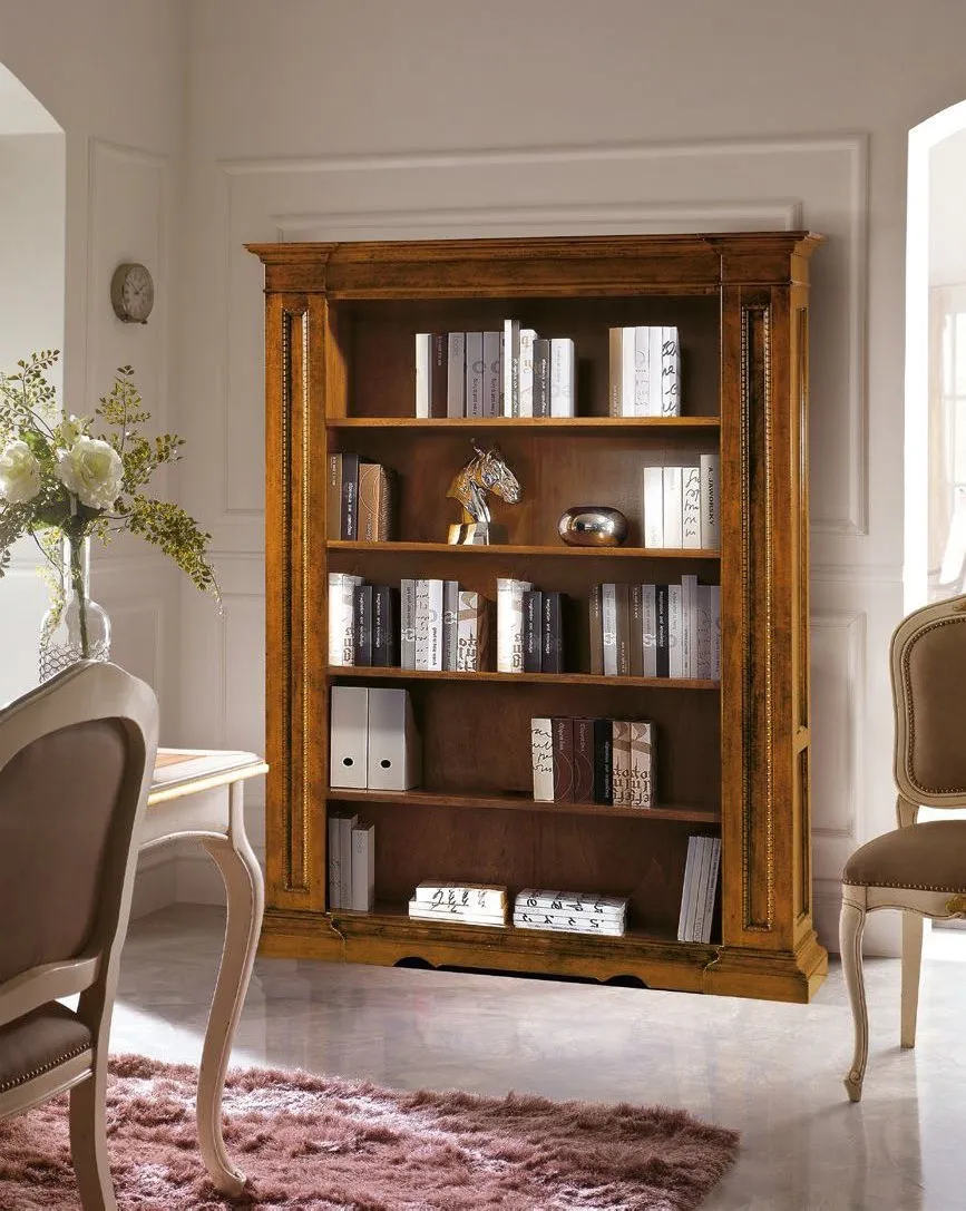 Libreria Trend Style Imba in noce con ripiani a giorno in un soggiorno chiaro