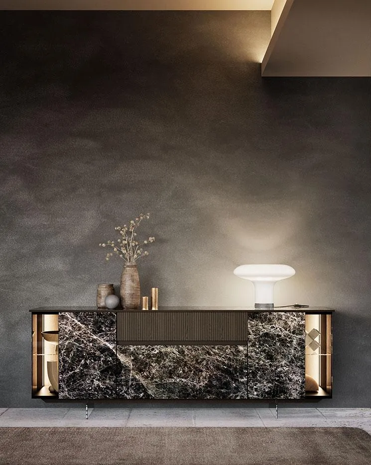 Madia Glass MobilGam con frontale in marmo scuro e vetrine illuminate