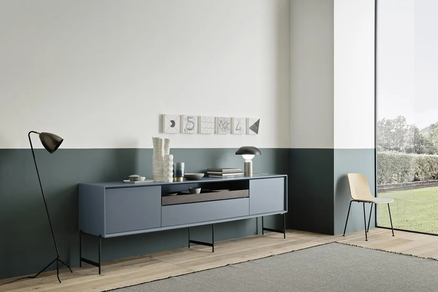 Madia bassa Zen MobilGam blu su piedini metallici