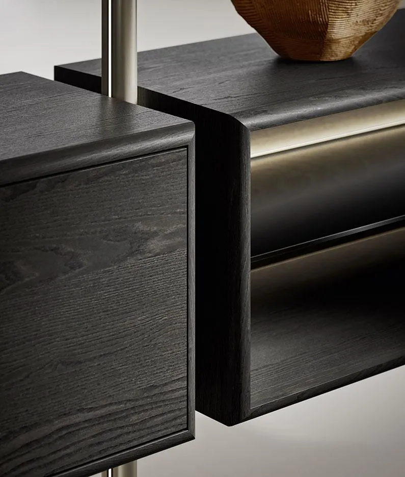 Contenitore in legno scuro sospeso della libreria Oribus MobilGam