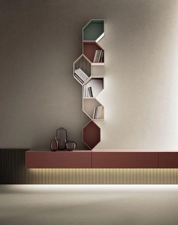 Composizione verticale di pensili Leaf MobilGam sopra una base bordeaux