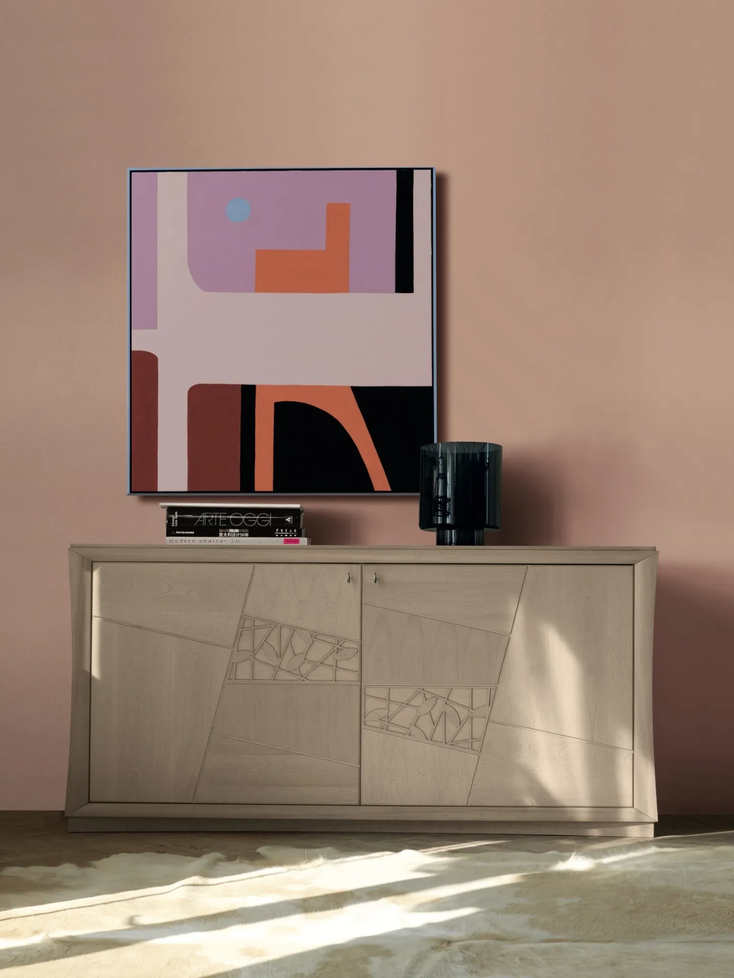 Credenza Decor Modo 10 a due ante chiara in soggiorno con parete rosa