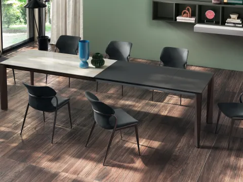 Vai alla foto 2